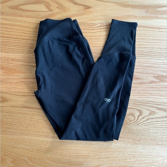 High-Waist Alosoft Lounge Legging Size L 12-14 - Picture 5 of 7